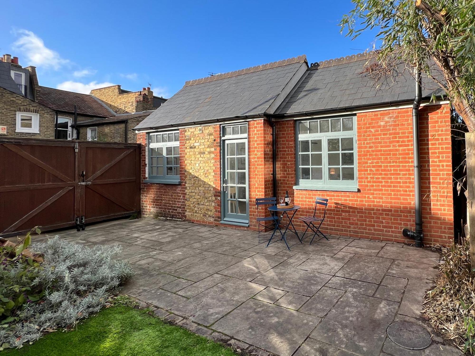 Forge Cottage - Pretty 1 Bedroom Cottage With Free Off Street Parking London Exterior photo